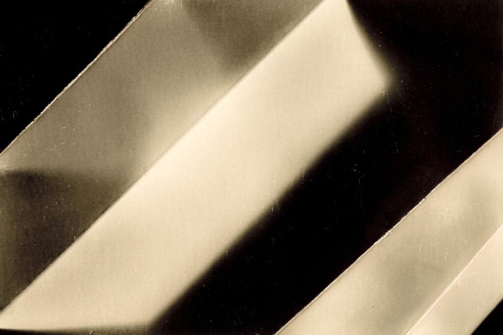 analogue, luminogram, black and white, photogram, ecofriendly, chemicals